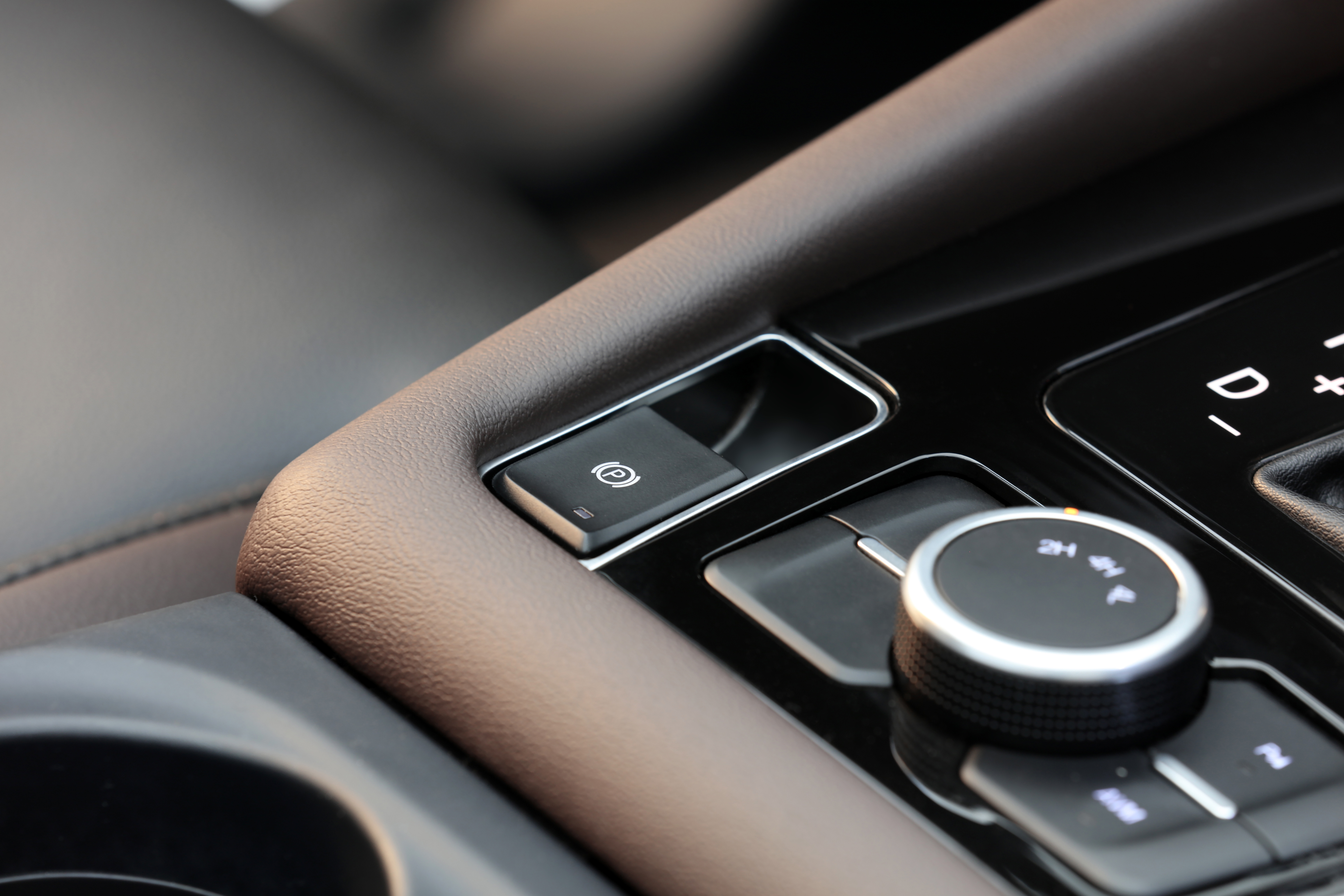 الفرامل الكهربائية والدفع الرباعي